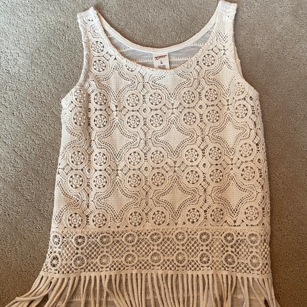 White lace tank top